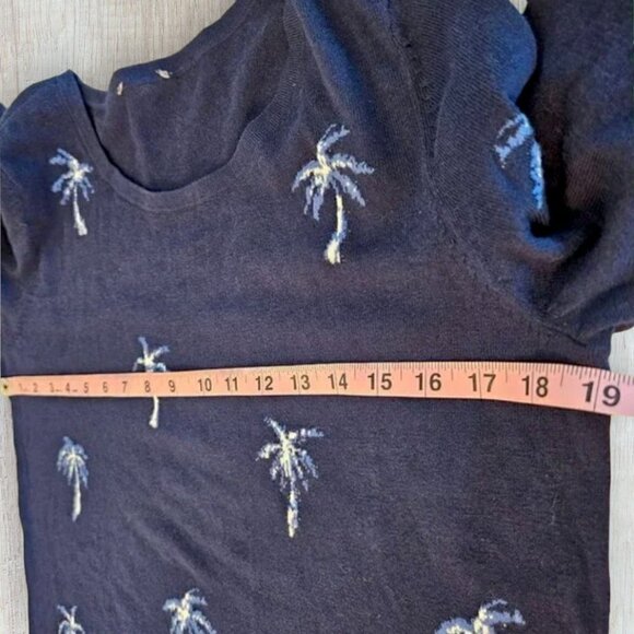 CHICOS Navy Blue Palm Tree Lightweight Crew Knit Pullover Spring Summer Sweater - Picture 4 of 5